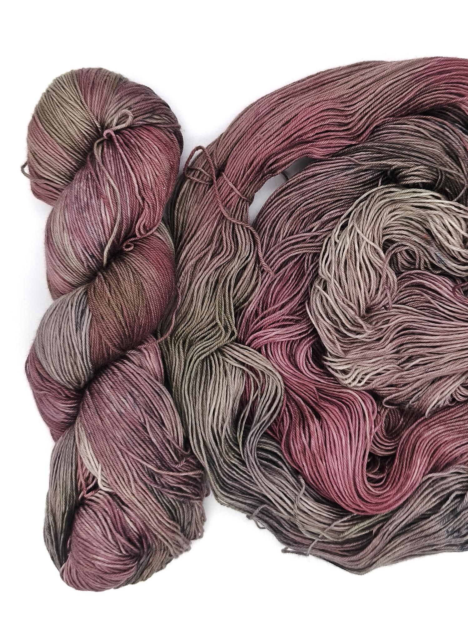 Меринос 19 мкн 75%, нейлон 25%, 100 гр/400 м, 88400