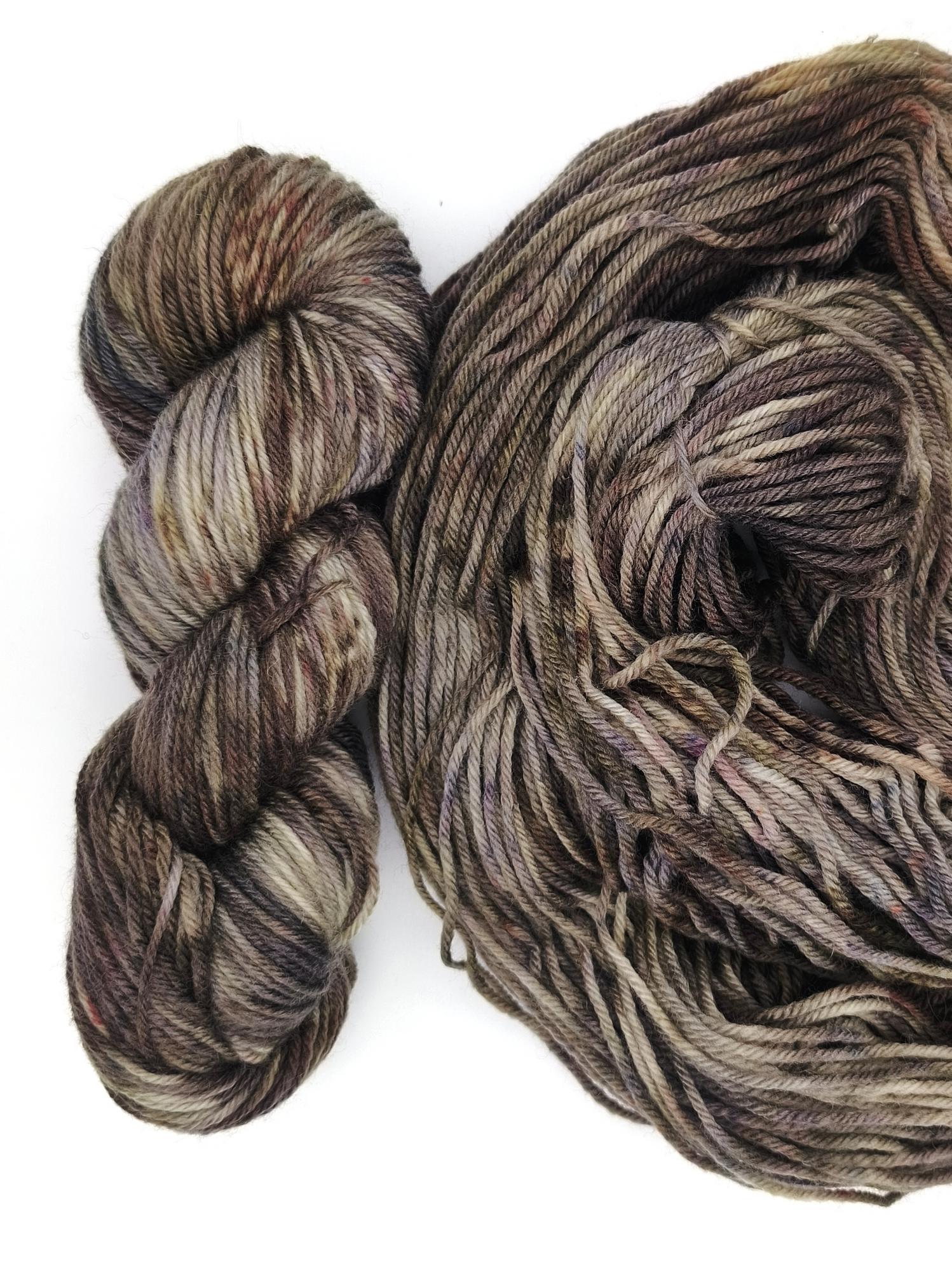 Пряжа ручного окрашивания, 100 гр/205 м, 75% меринос, 25% ПА, 126205