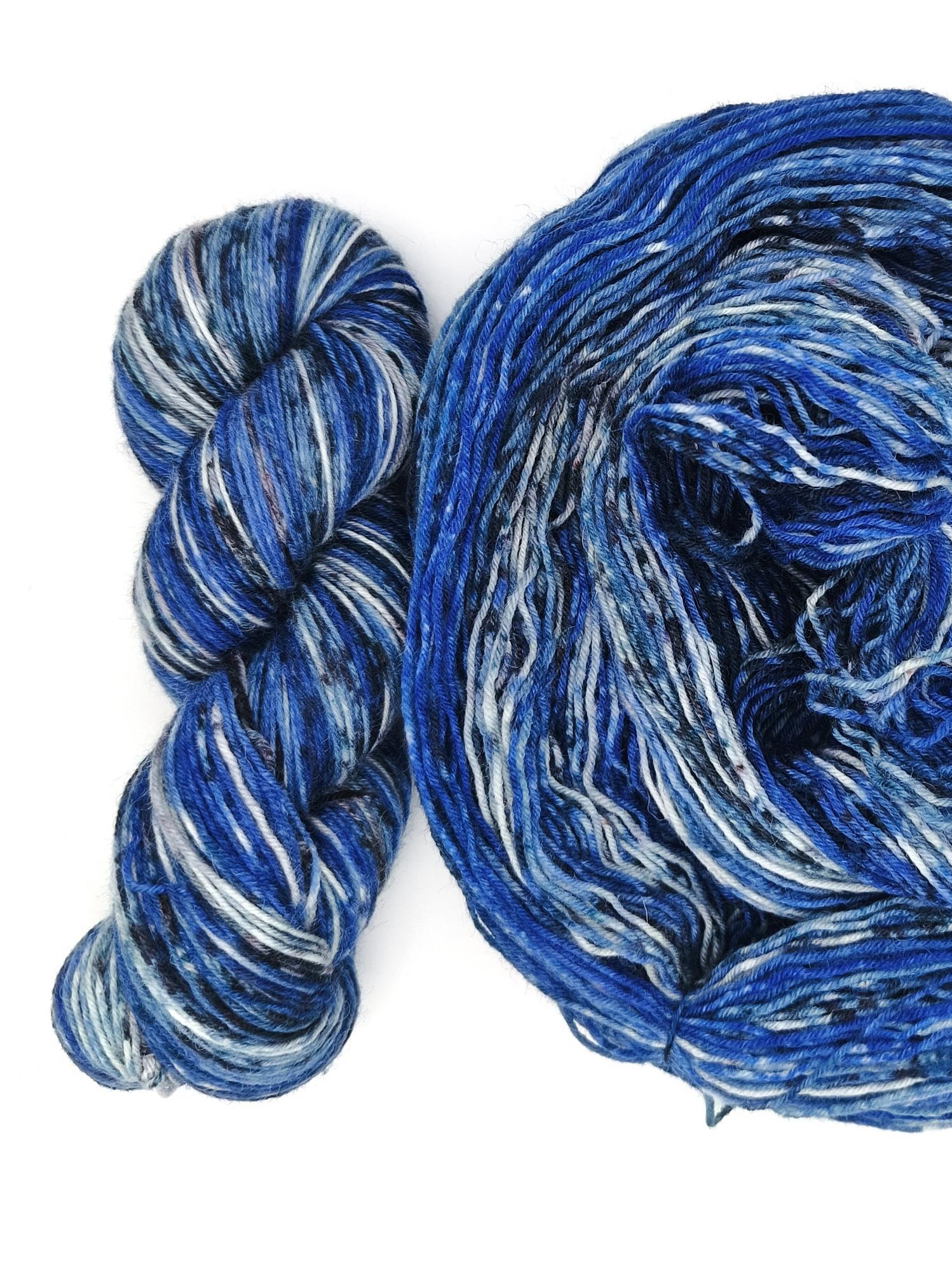 Пряжа ручного окрашивания, 100 гр/420 м, 75% меринос, 25% ПА, 132420