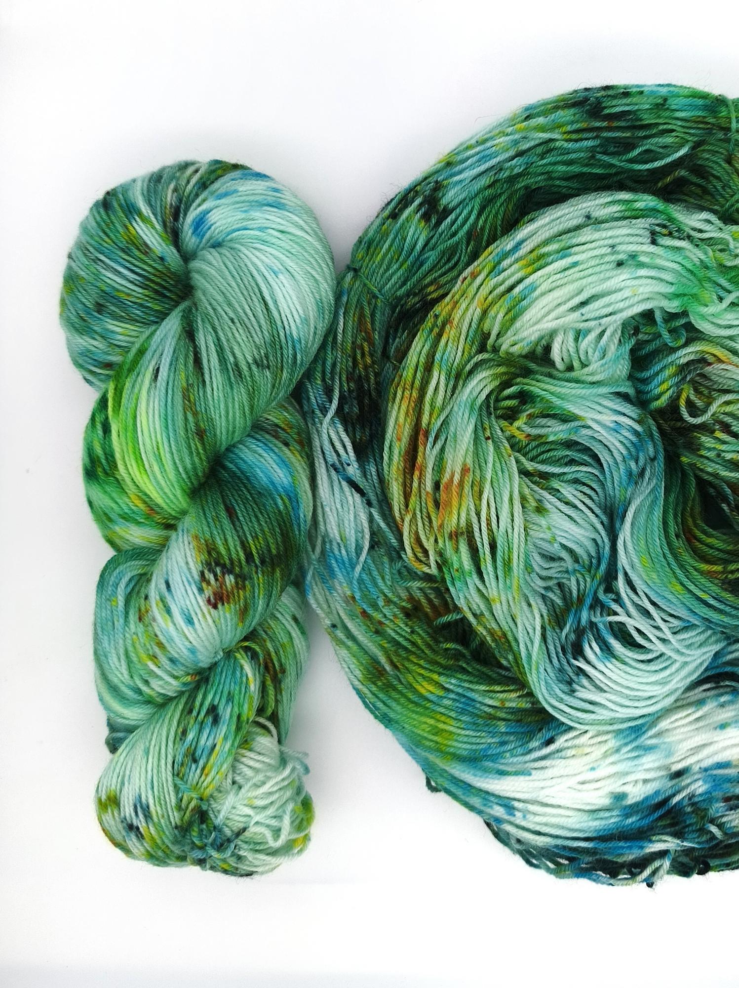 Пряжа ручного окрашивания, 100 гр/420 м, 75% меринос, 25% ПА, 137420
