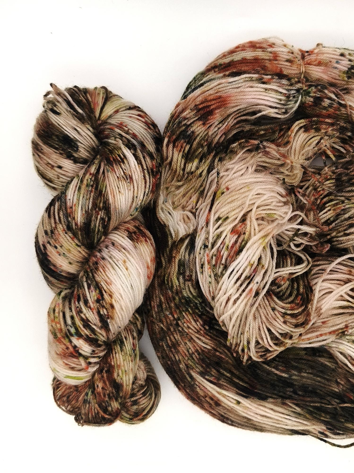 Пряжа ручного окрашивания, 100 гр/420 м, 75% меринос, 25% ПА, 138420