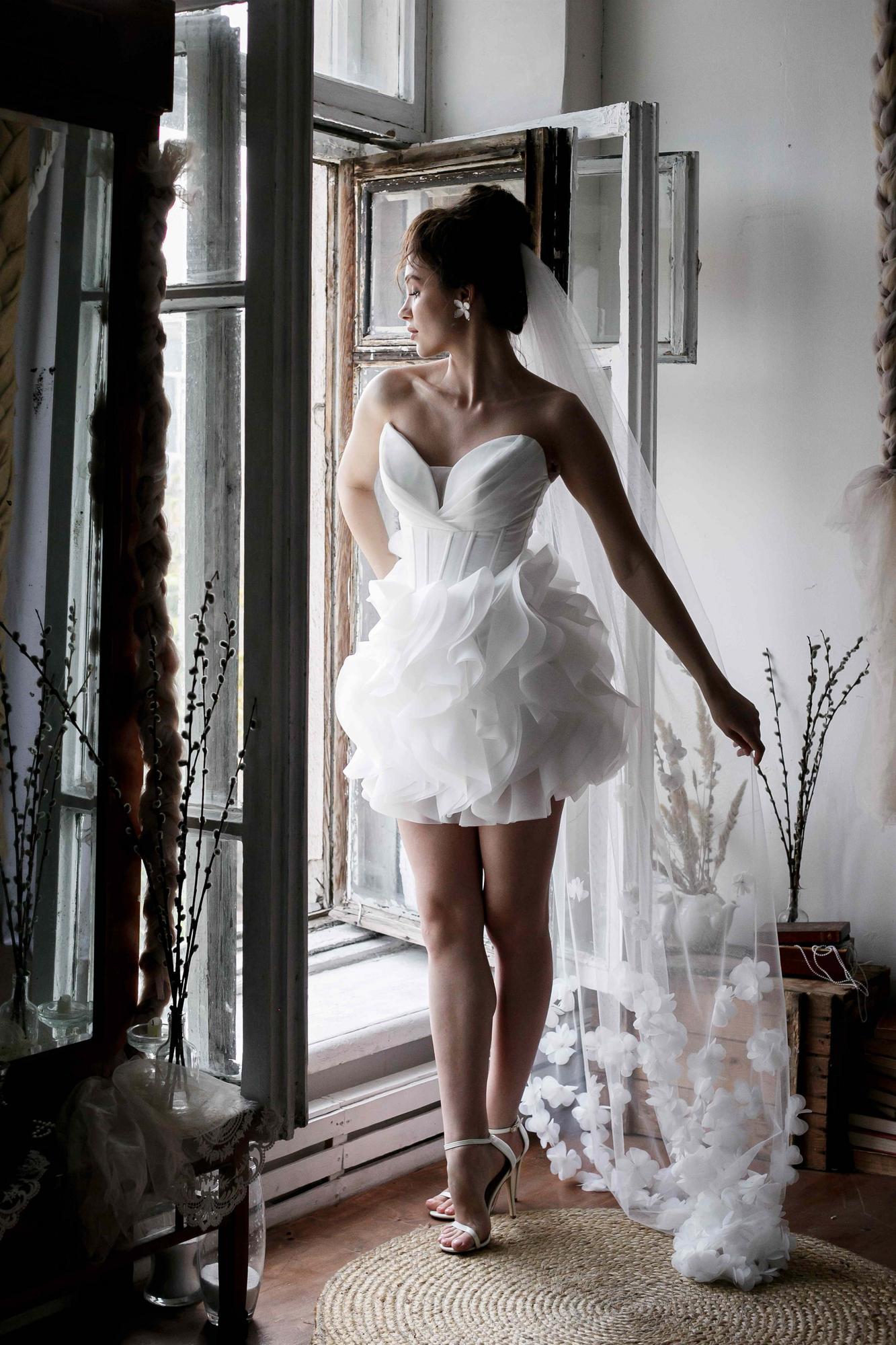 Свадебное платье Безе Мини