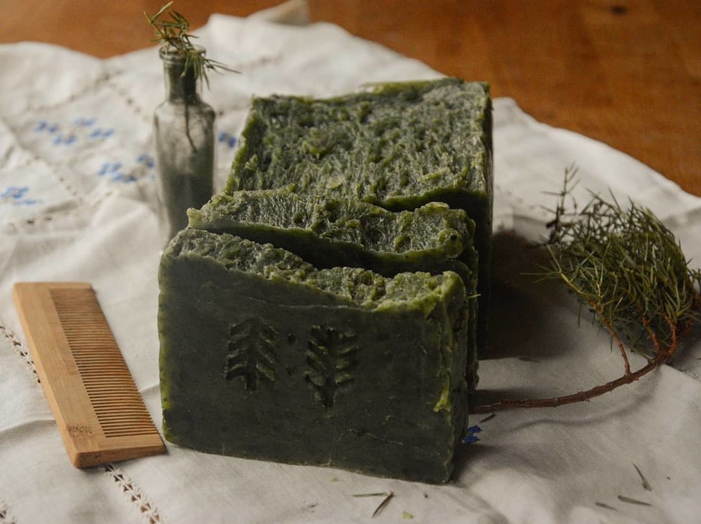 МЫЛО - ШАМПУНЬ  «ХЛОРЕЛЛА - ХВОЯ»