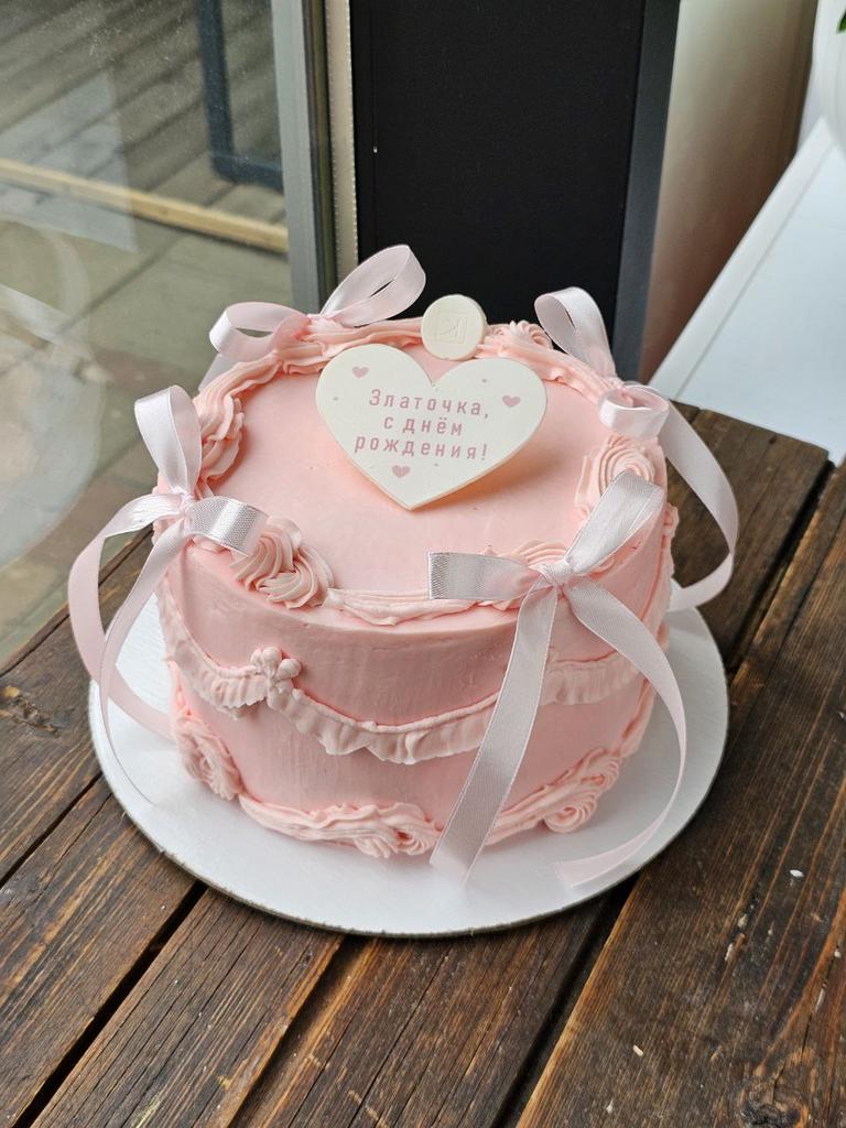 трендовый торт с бантами Екатеринбург