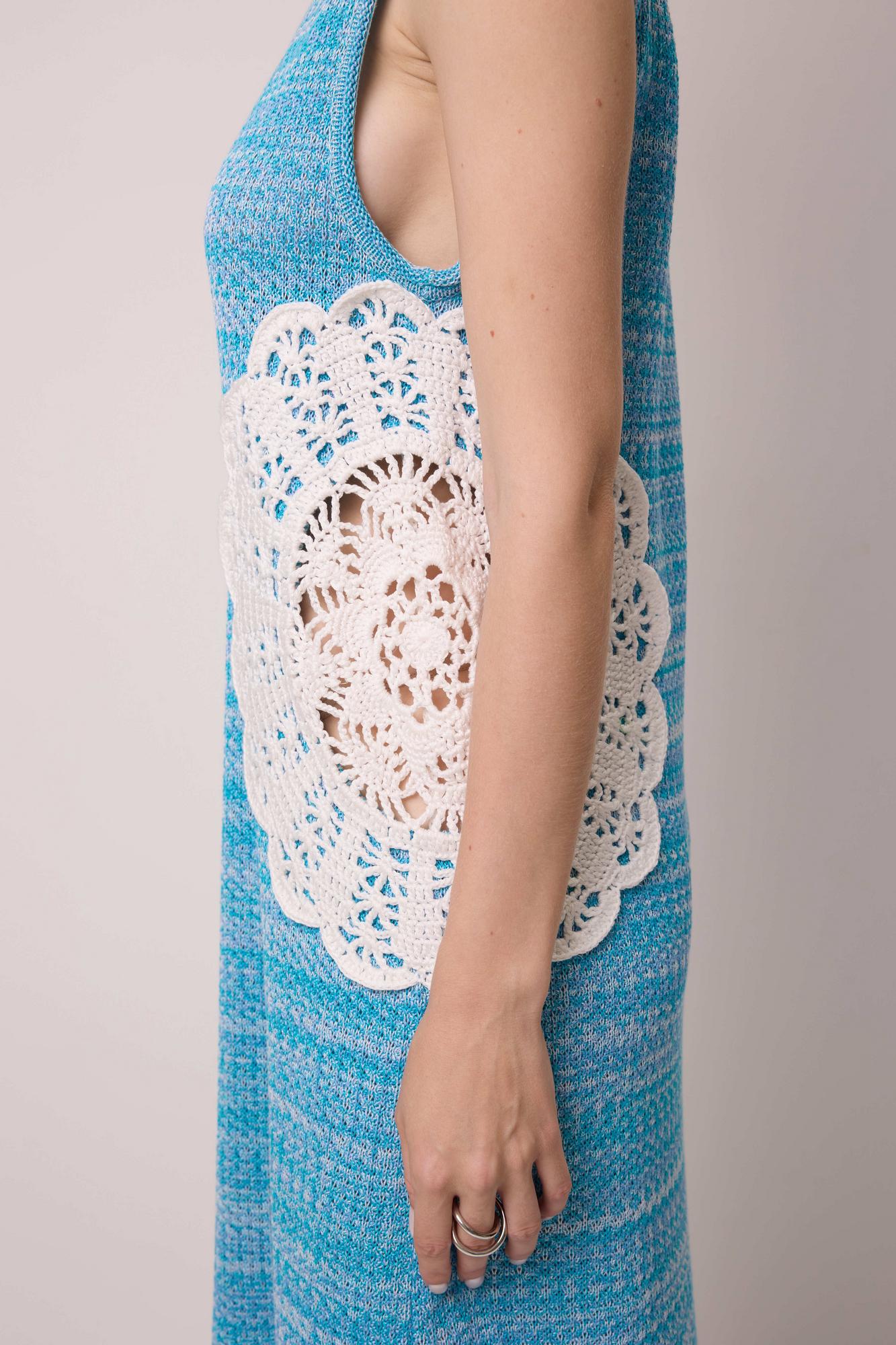 Платье макси с декором в виде кружева,  цвет меланж блю