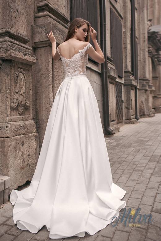 Milva Runa Боди+Юбка