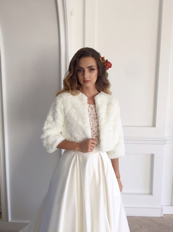 Шубка с узорами (Аренда)