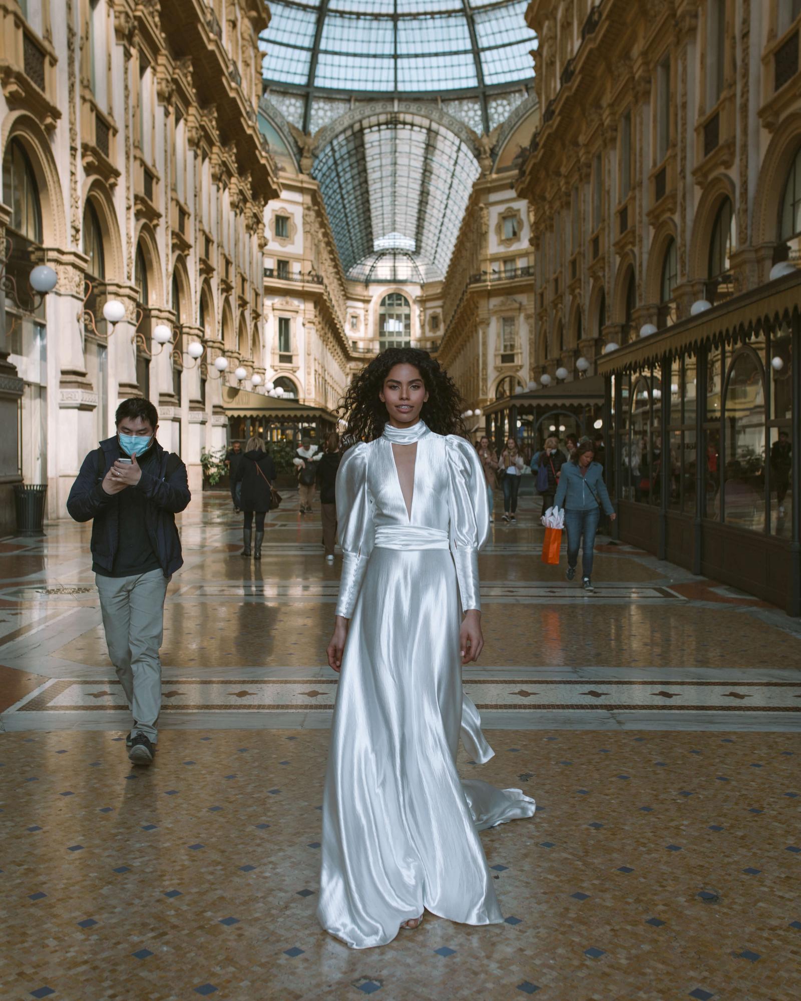 Свадебное платье Rara Avis Truffle