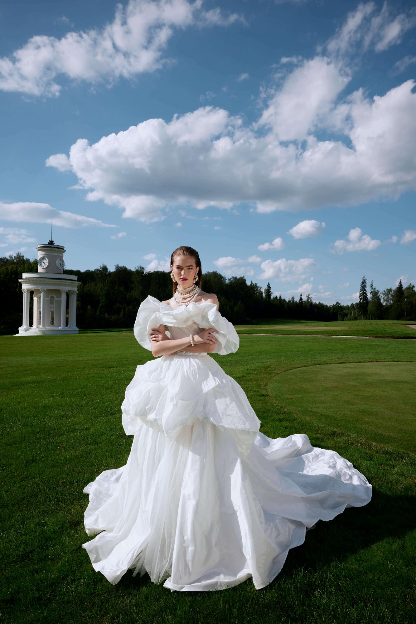 Свадебное платье Rara Avis Fenne