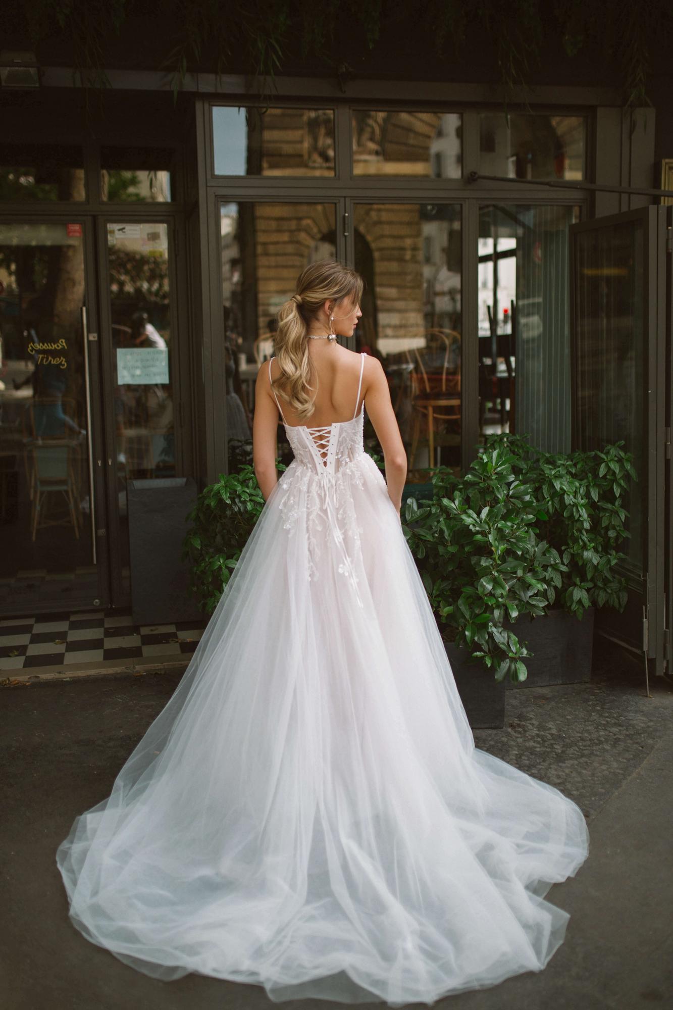 Свадебное платье Rara Avis Laize