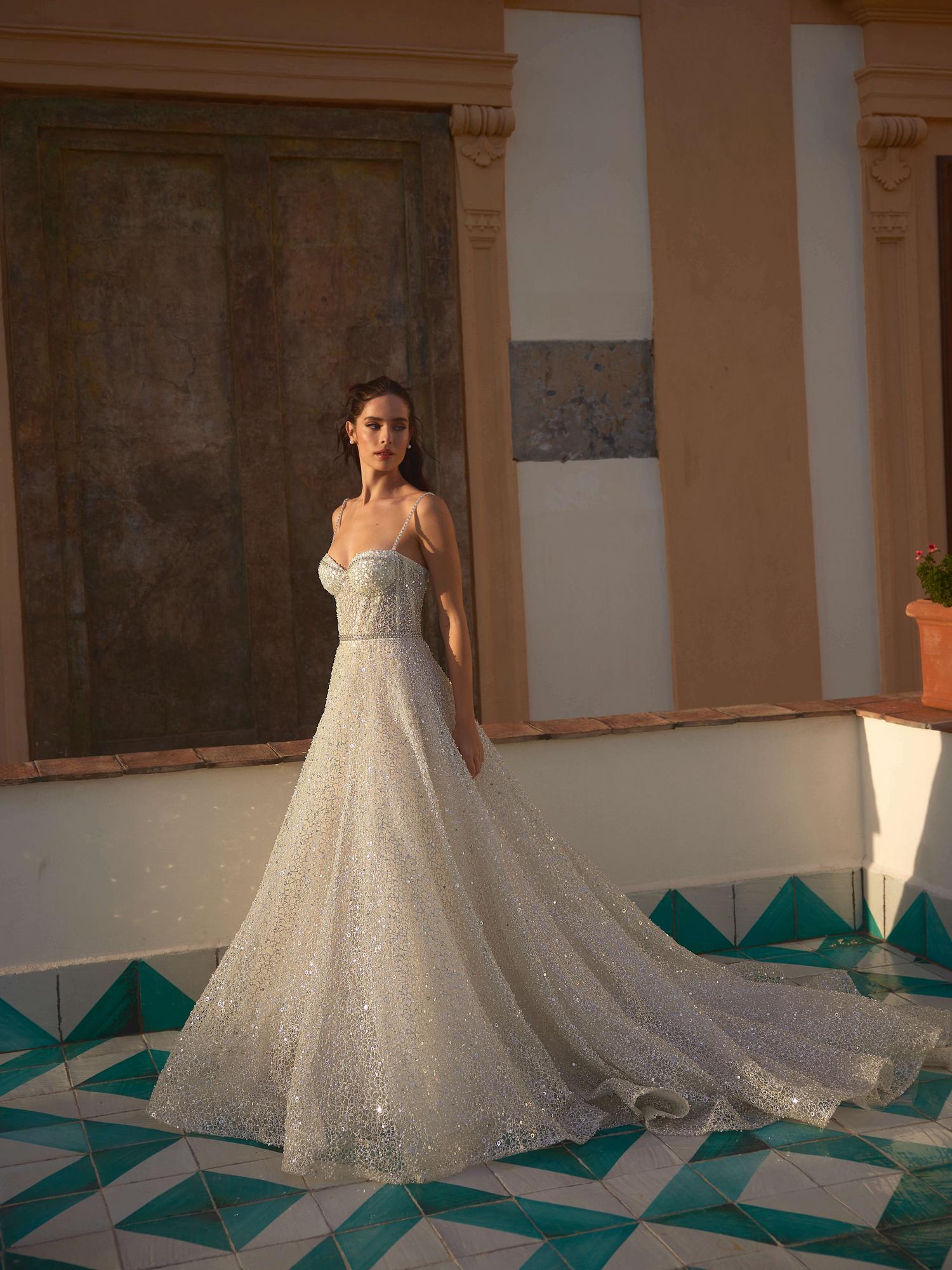 Свадебное платье Rara Avis Vselena