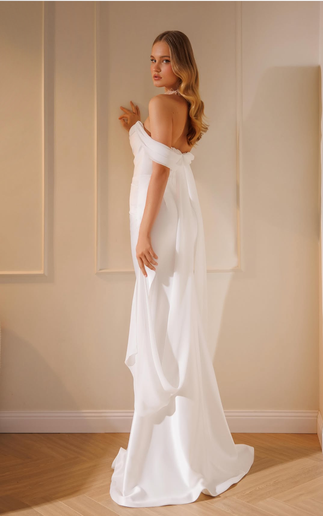 Свадебное платье Sonya Soley Зендея