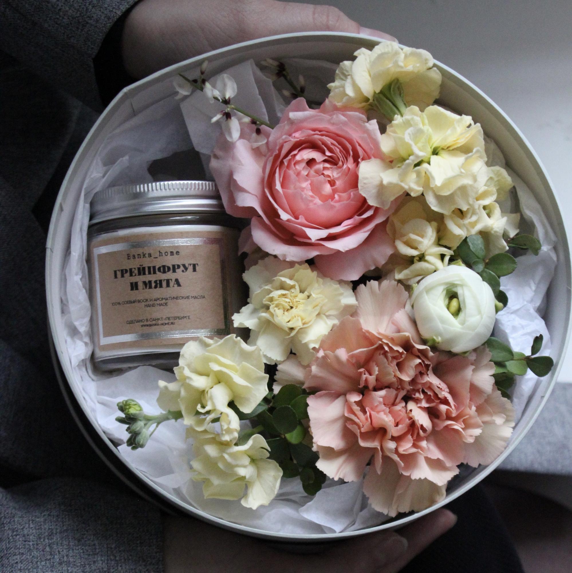 Подарочный набор с цветами