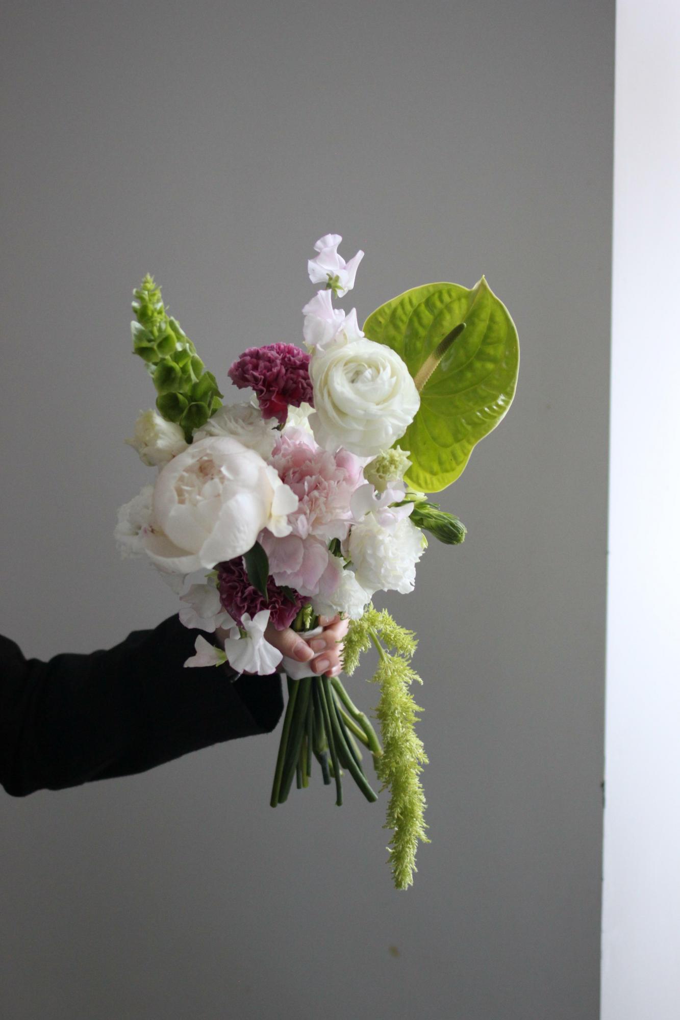 Букет невесты с антуриумом