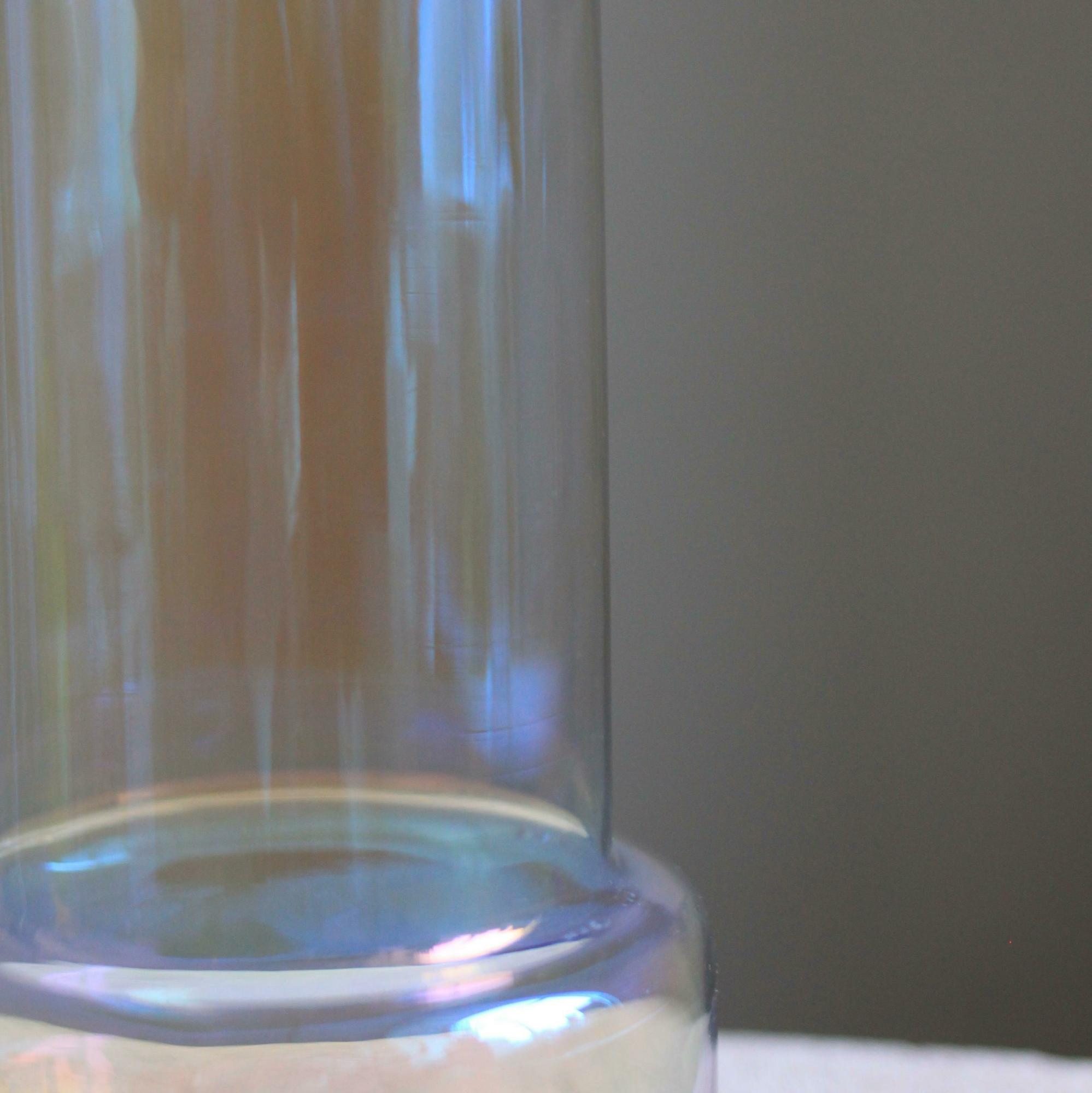 Ваза переливающаяся