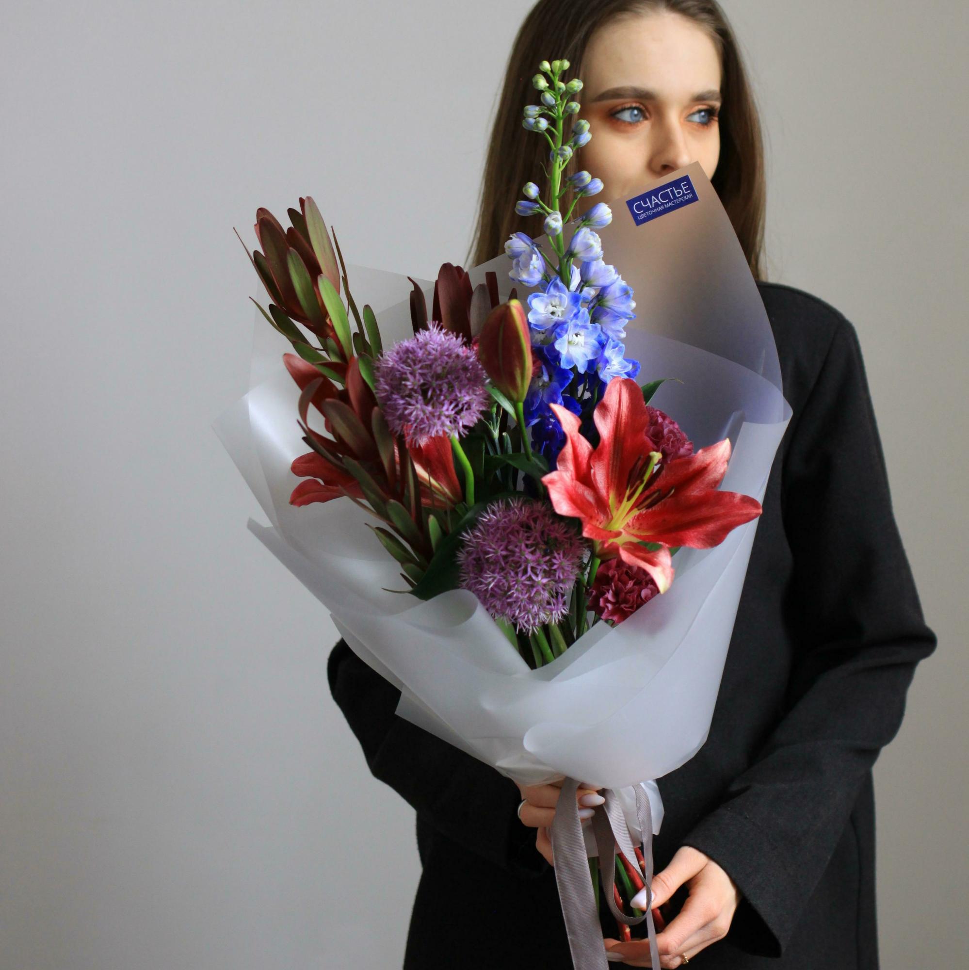 Букет в насыщенных оттенках