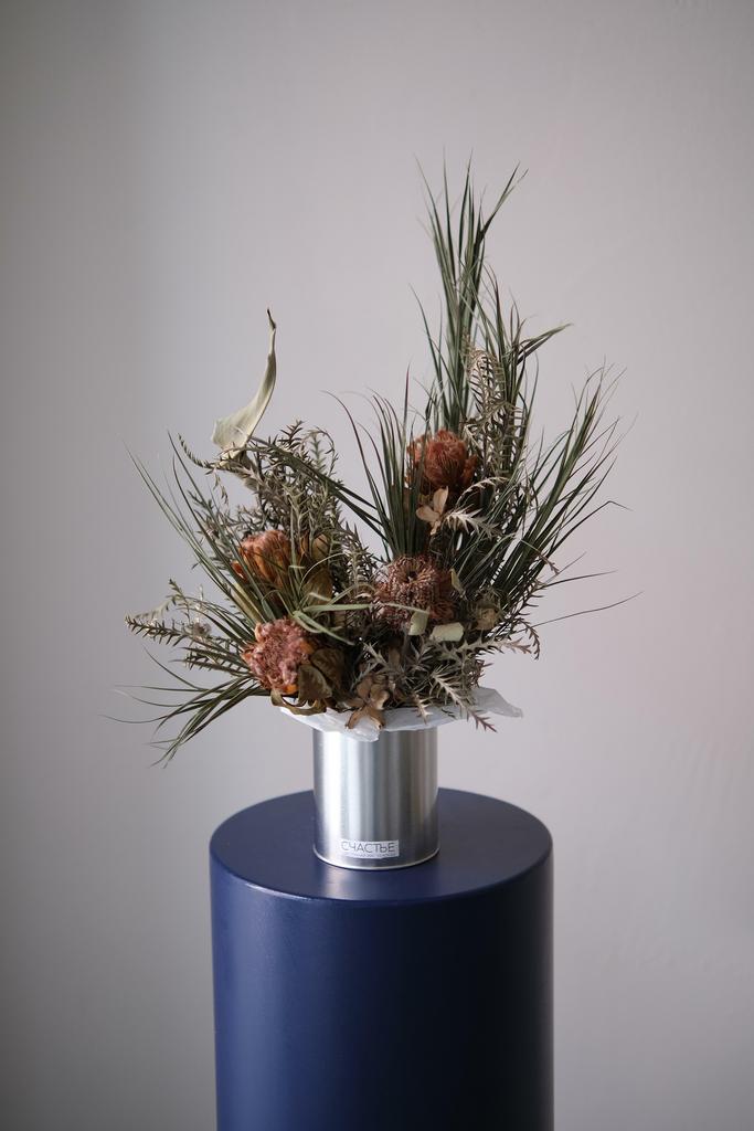 Сухоцветная композиция с протеями