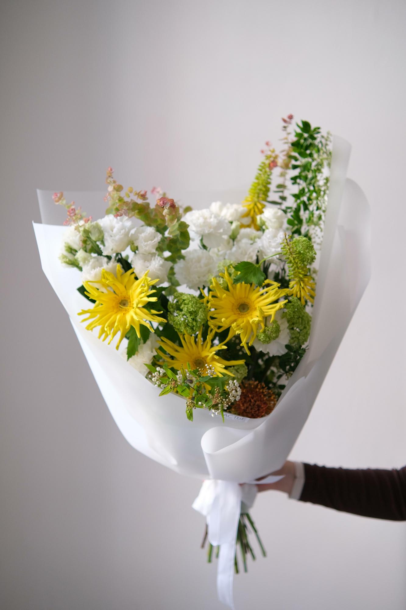 Букет в солнечной гамме