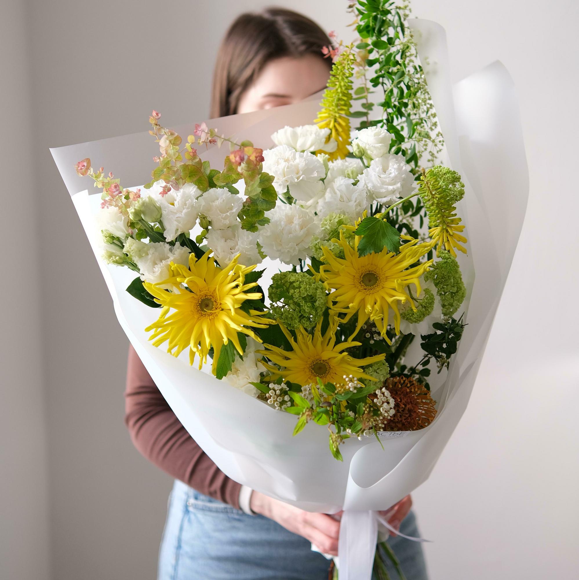 Букет в солнечной гамме