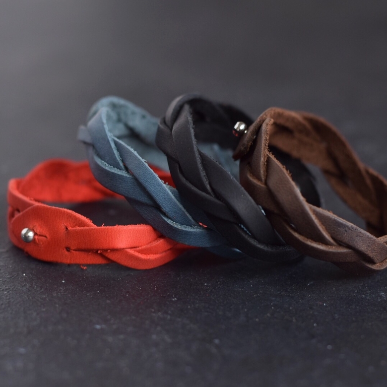 кожаные браслеты ручной работы