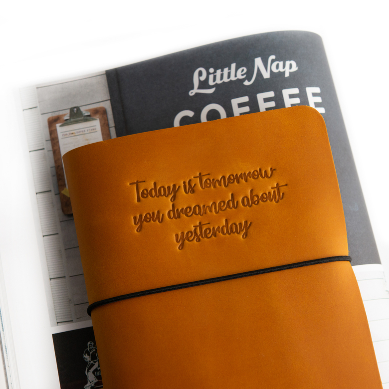 Today is tomorrow you dreamed about yesterday. Тиснение текста готовым клише из коллекции Ptaho