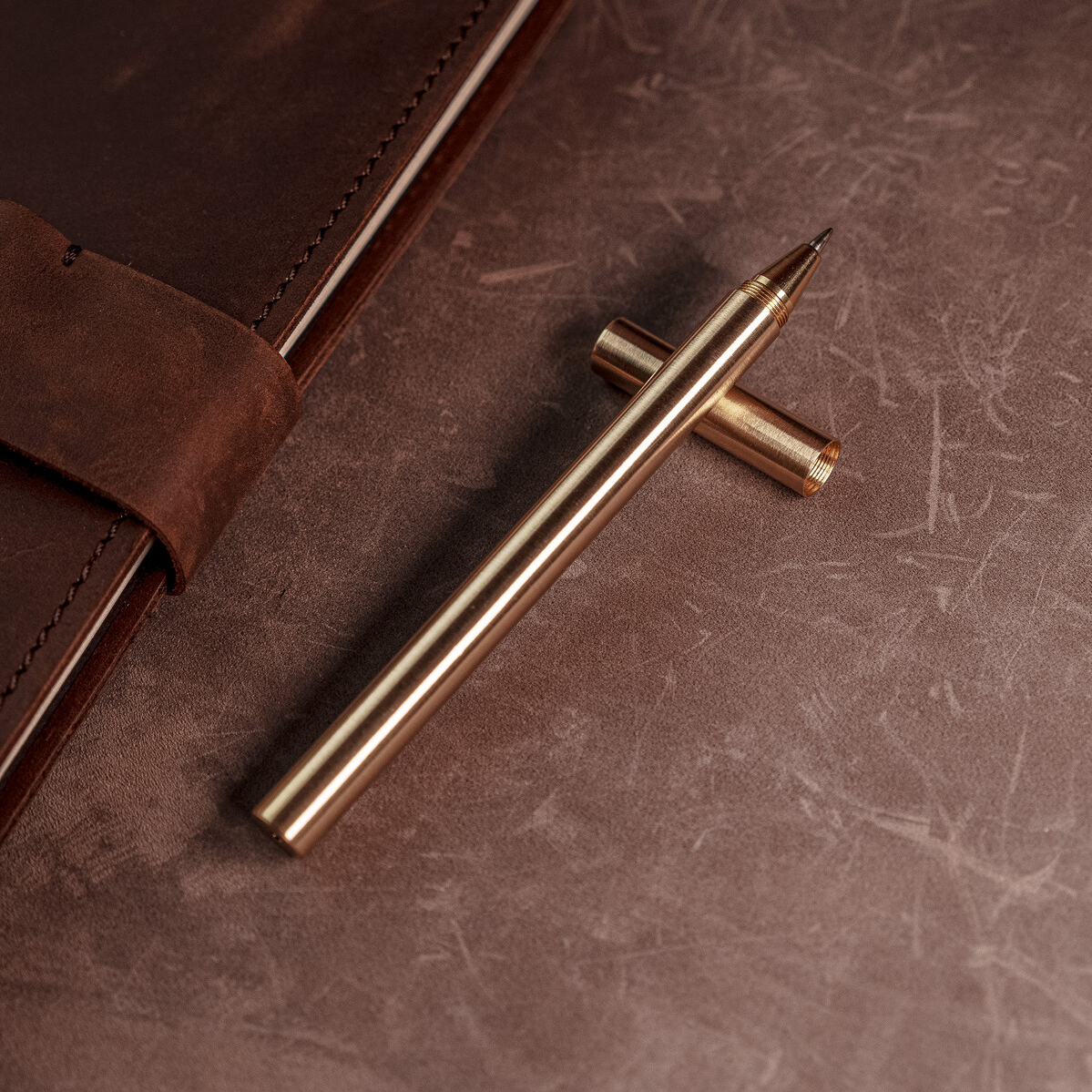 Красивая гелевая ручка с корпусом из латуни, металлическая подарочная ручка черная