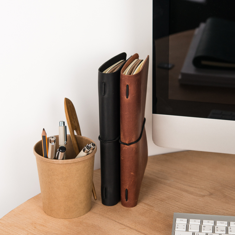 Кожаный блокнот со сменными тетрадями