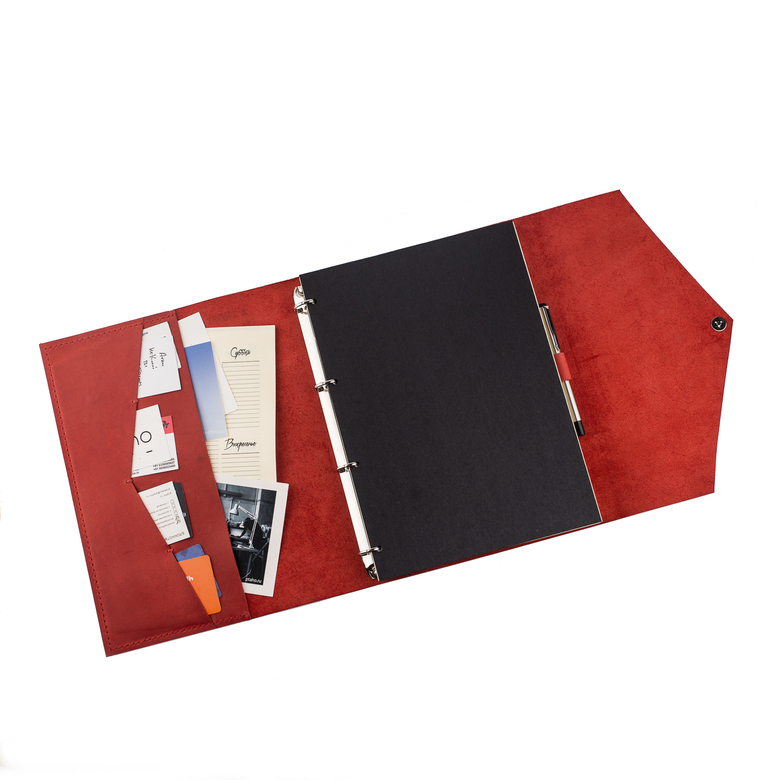 Кожаный блокнот на кольцах А4 с креплением для ручки и карманами