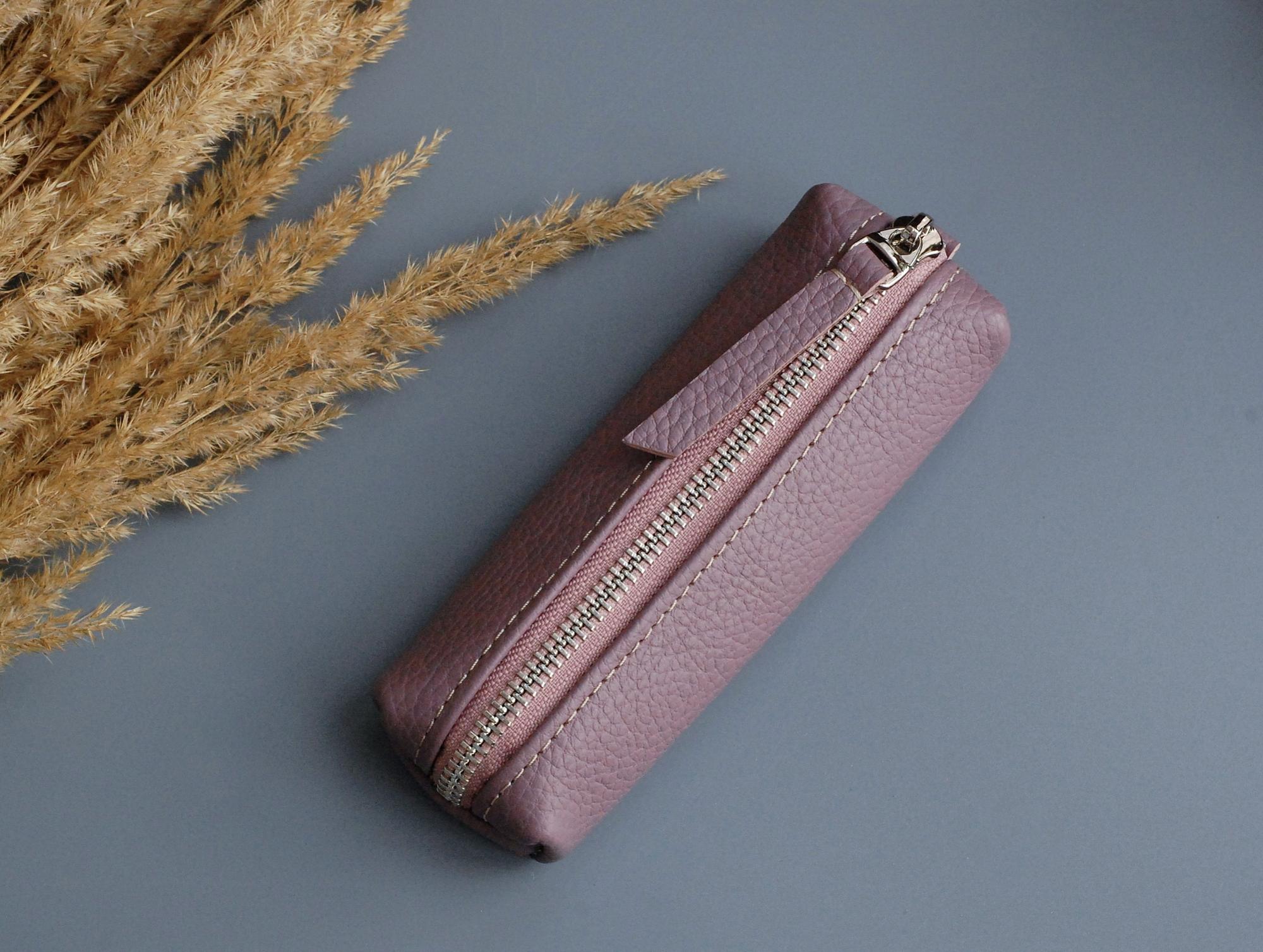 Ключница из кожи с молнией