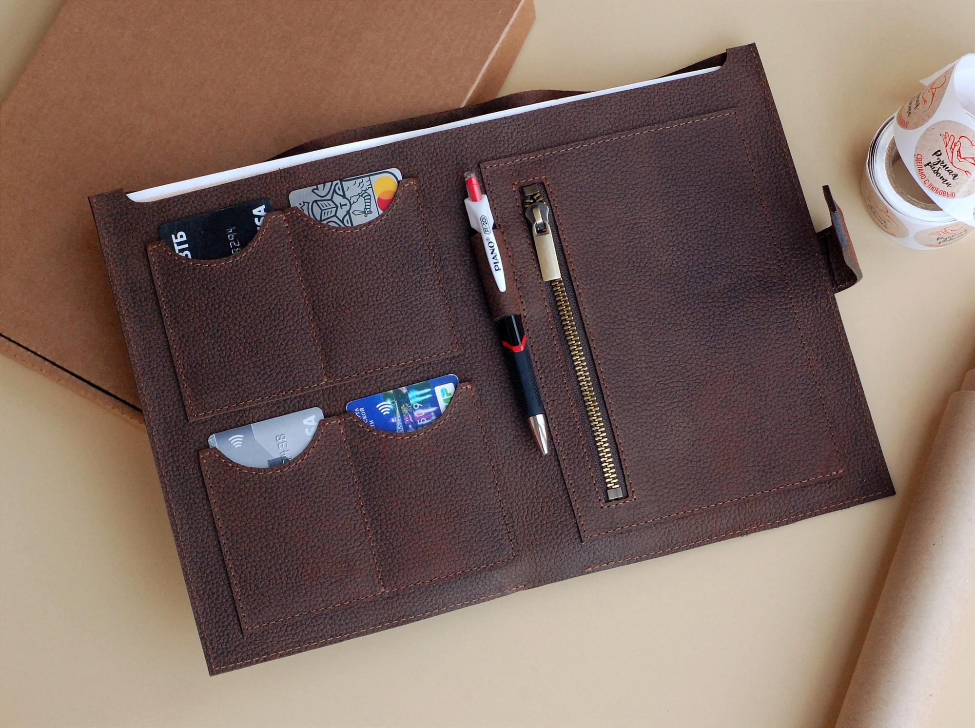 Кожаная папка для документов А4 с кармашками