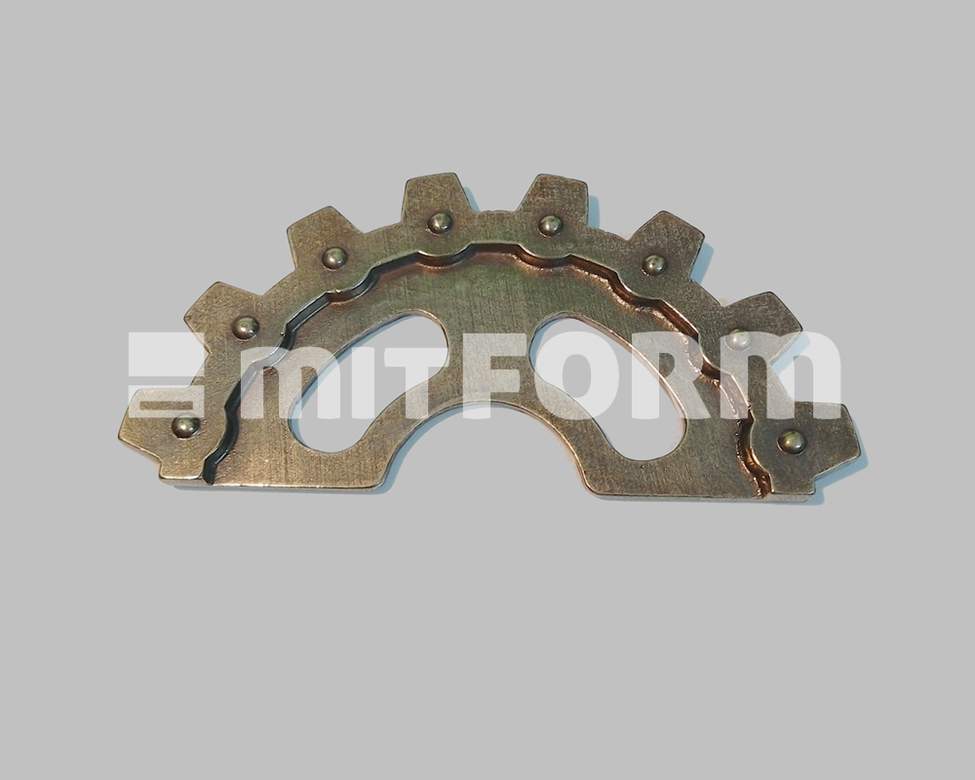 Металлический элемент 1/2 шестеренки 2 Mitform Casting