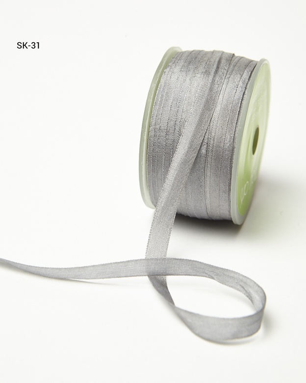 Шелковая лента Grey 1/4 Inch 100% Hand-Dyed Silk Ribbon with Woven Edge