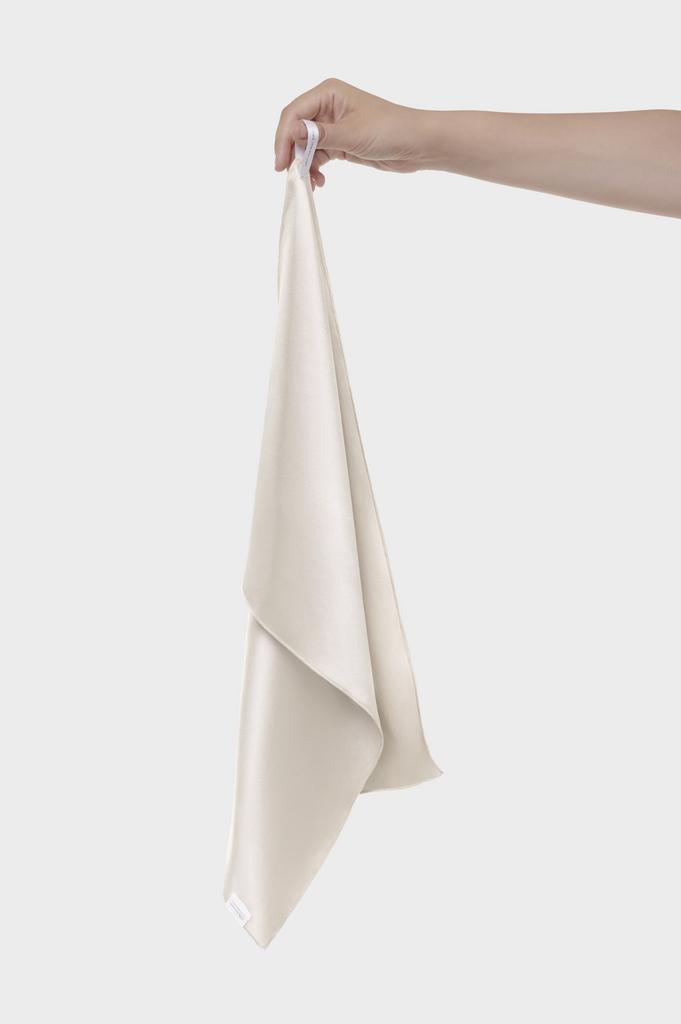 Полотенце для лица 100% шелк в цвете латте