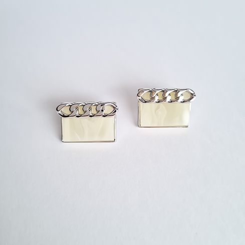 Серьги серебристые с переливом прямоугольной формы со звеньями