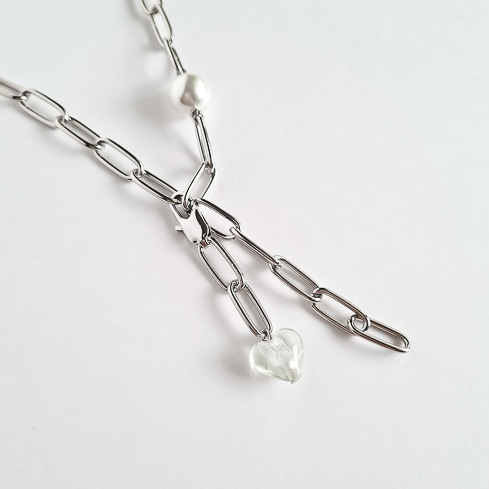 Колье-цепь серебристое трансформер с жемчужными бусинами и сердечком из муранского стекла