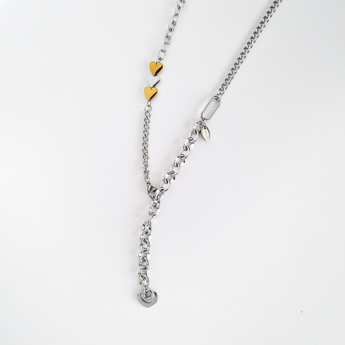 Подвеска ELINICE галстук с сердечками из гематита