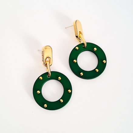 Серьги NUANCE золотистые зелёные кольца с клёпками