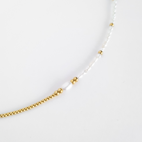 Браслет ELINICE золотистый с жемчугом и шариками