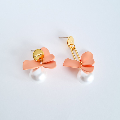 Серьги NUANCE Персиковые цветы с жемчужинами