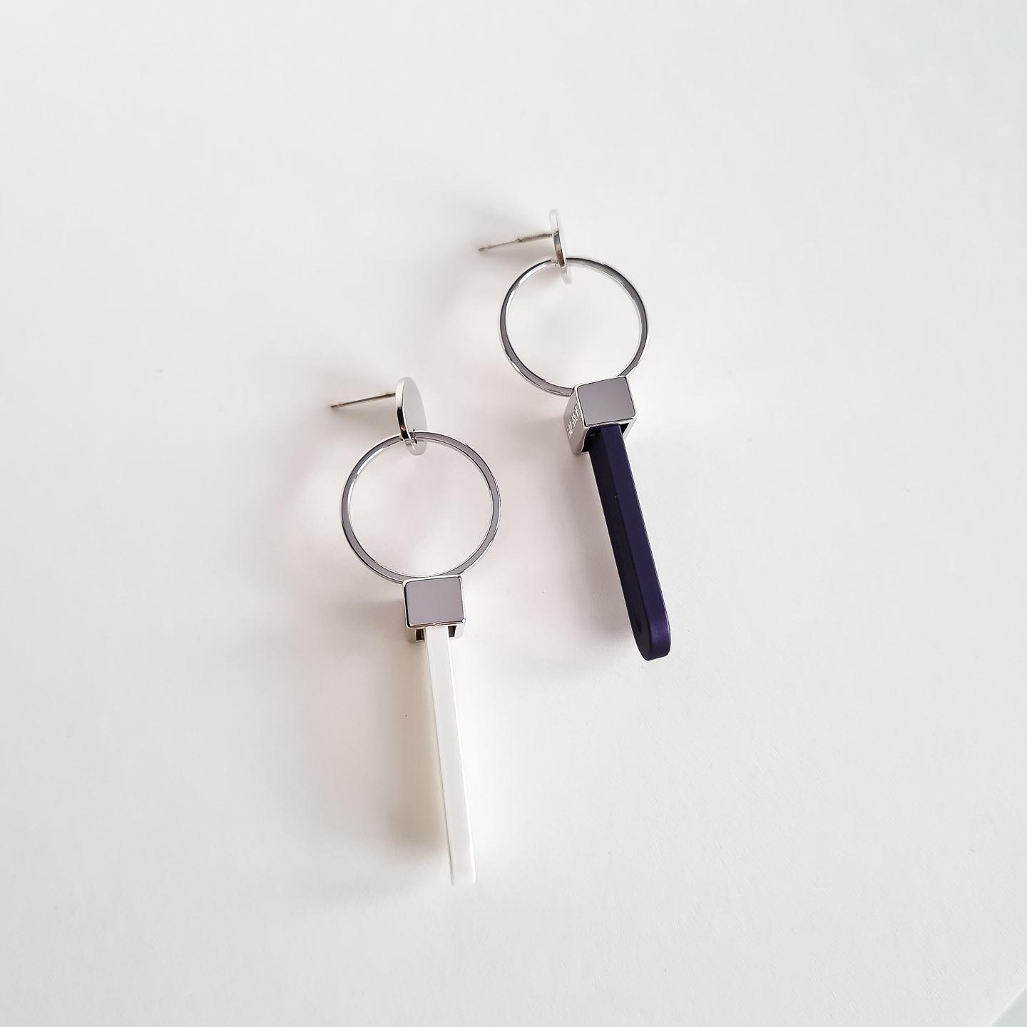 Серьги NUANCE серебристые на кольцах геометричные элементы