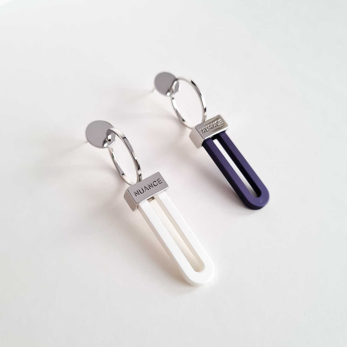 Серьги NUANCE серебристые на кольцах геометричные элементы