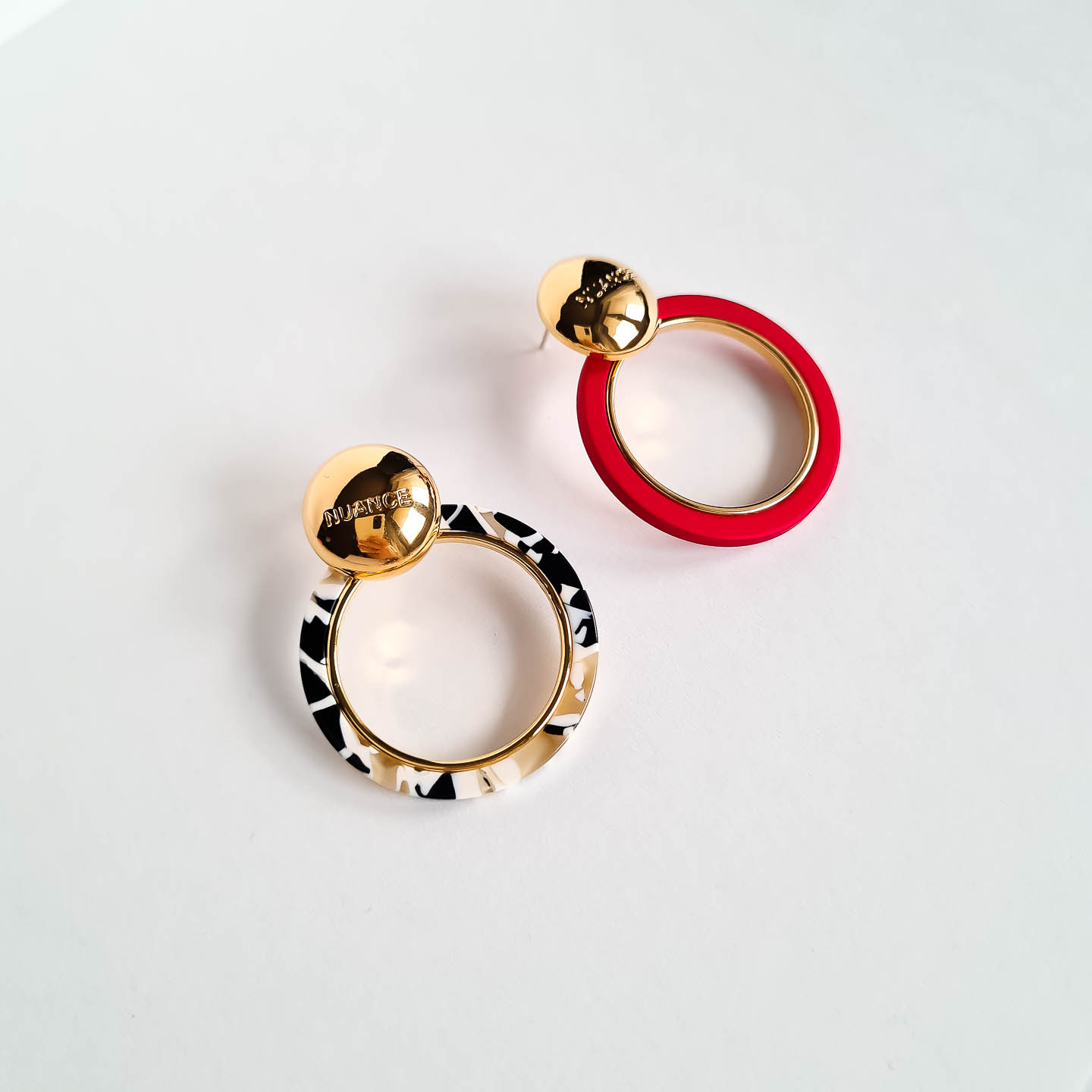 Серьги NUANCE золотистые кольца в красном оттенке