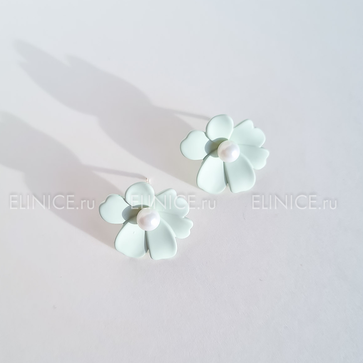 Серьги NUANCE цветочки мятные