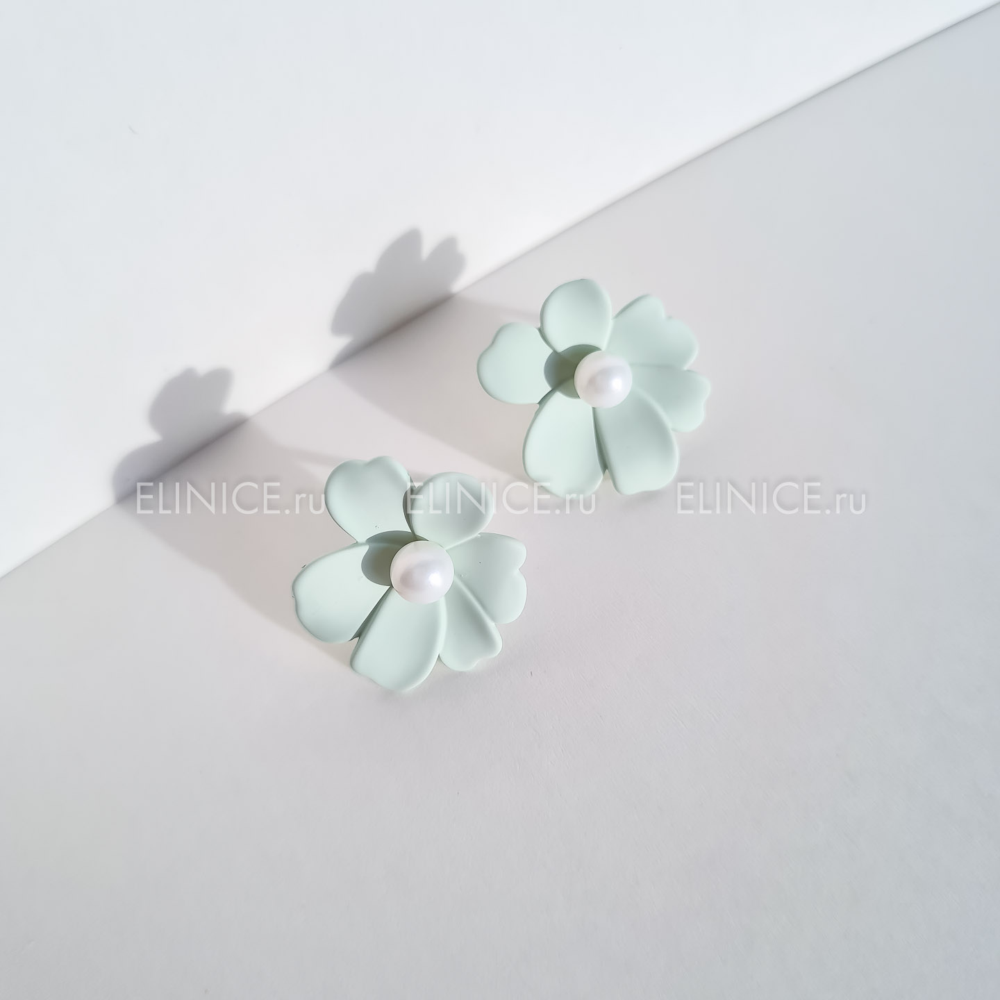 Серьги NUANCE цветочки мятные