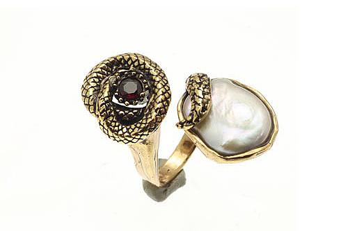 Кольцо ALCOZER & J с жемчугом и гранатом