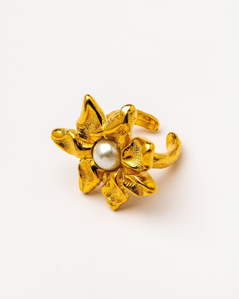 Кольцо Velatti R-256-058 с жемчугом майорка