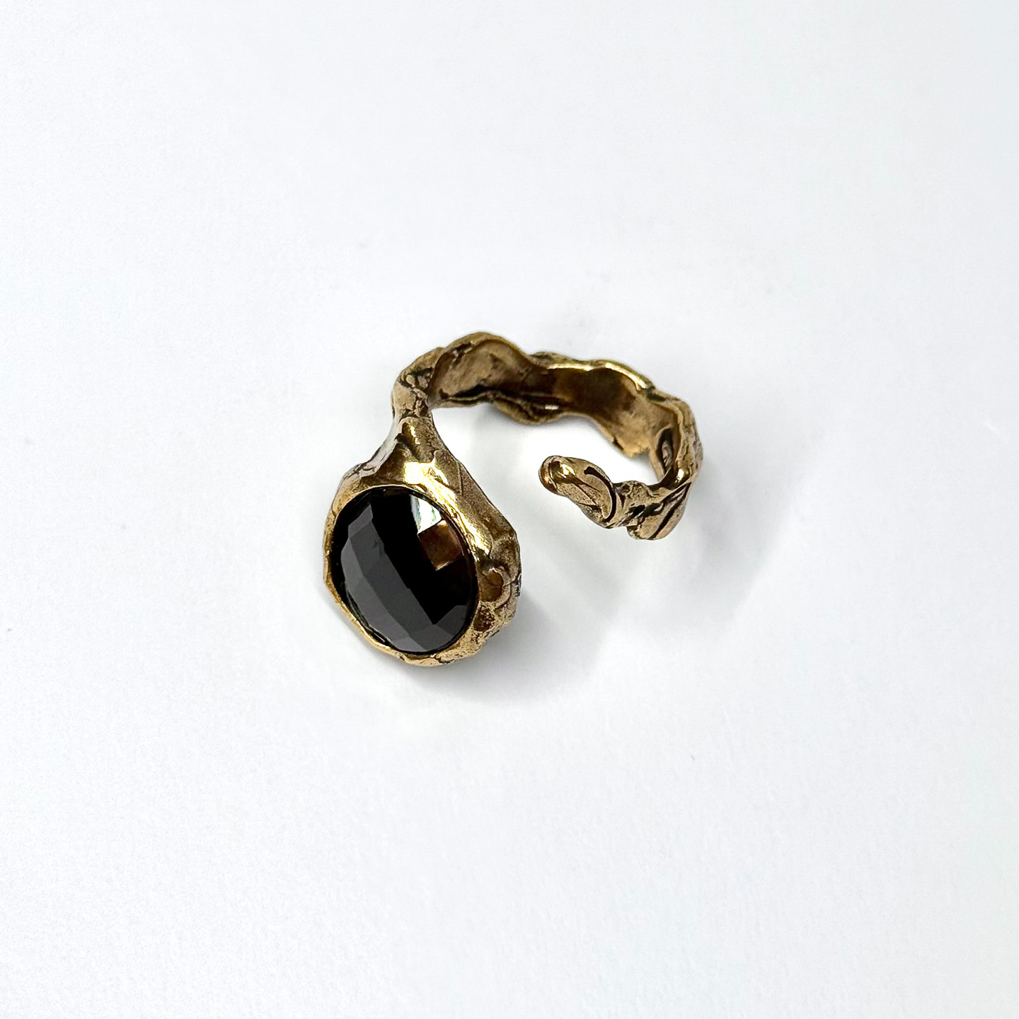 Кольцо со шпинелью ALCOZER & J A48IZ24