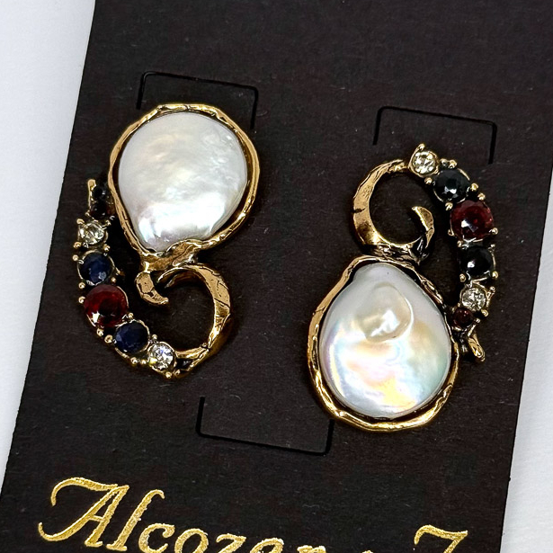 Серьги Alcozer & J с барочным жемчугом, сапфиром, гранатом и Swarovski