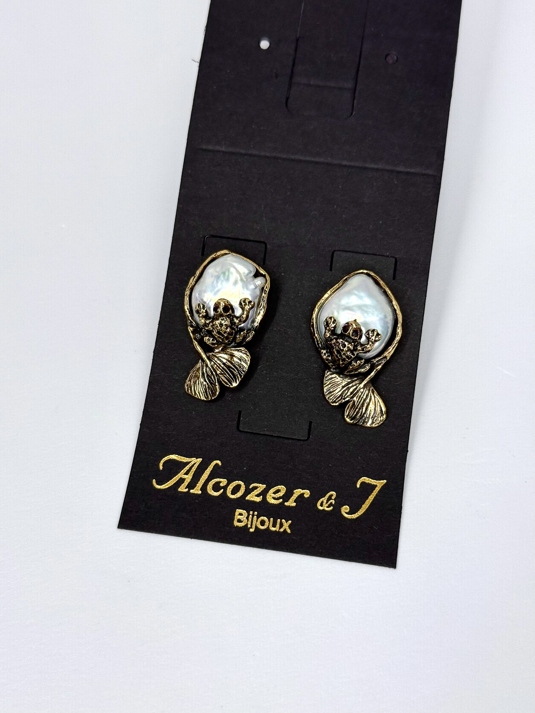 Серьги Alcozer & J с барочным жемчугом и гранатом