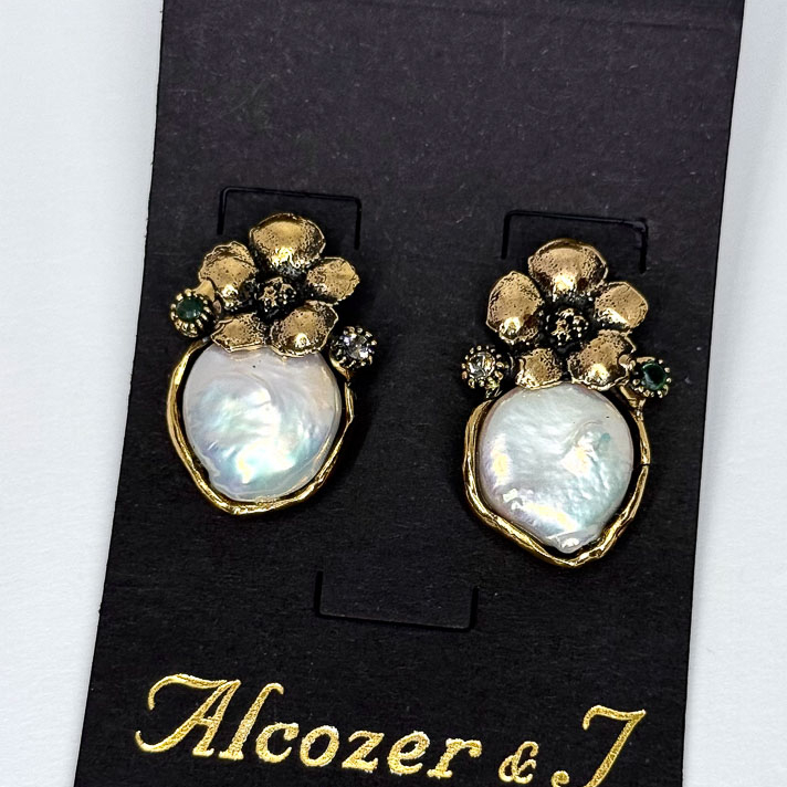 Серьги Alcozer & J с барочным жемчугом, изумрудом и Swarovski